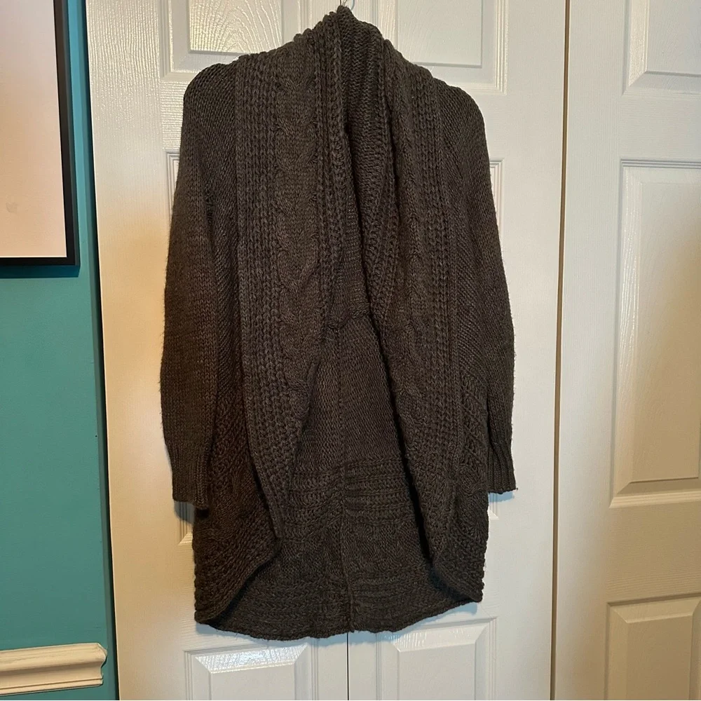 Own It Cozy Brown Cable Knit Sweater Cardigan Size Small